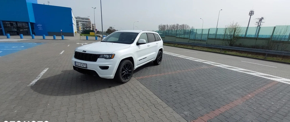 Jeep Grand Cherokee cena 110000 przebieg: 126500, rok produkcji 2019 z Sępopol małe 436